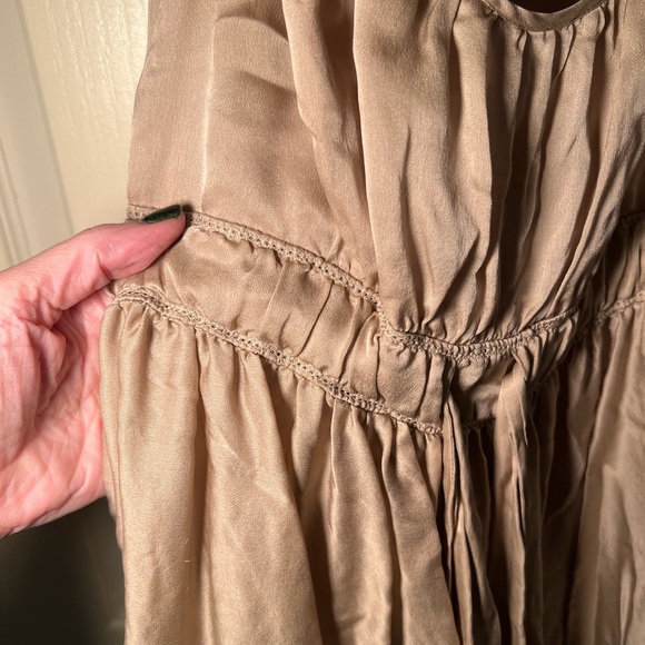 Banana Republic Beige and Dark Brown Midi Dress 100% Silk - Picture 7 of 12